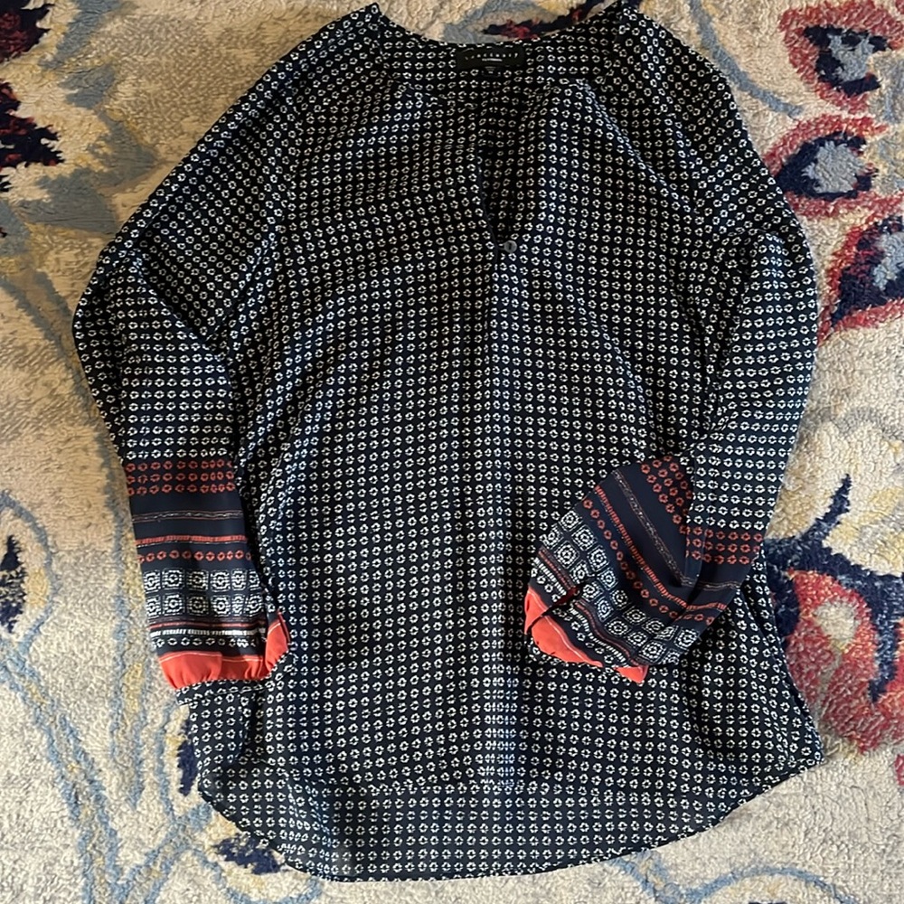 Women’s Sanctuary blouse